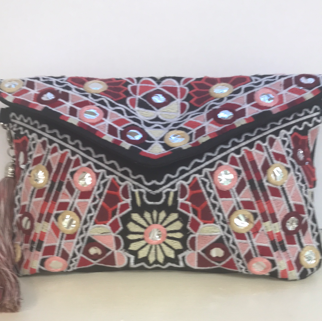 Red Pattern Clutch